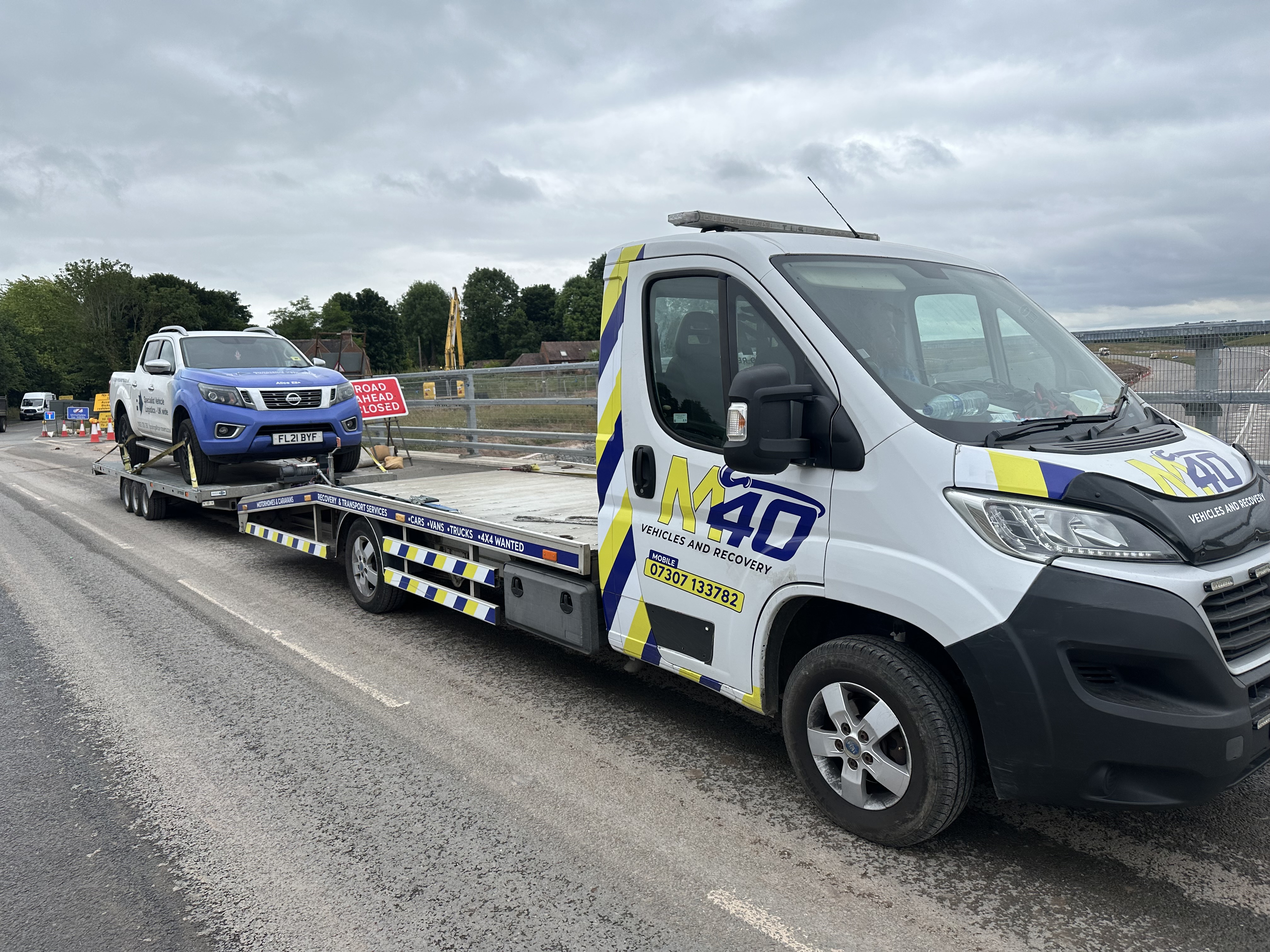 M40 Vehicles Recovery  on the Car Carry Transport HUB