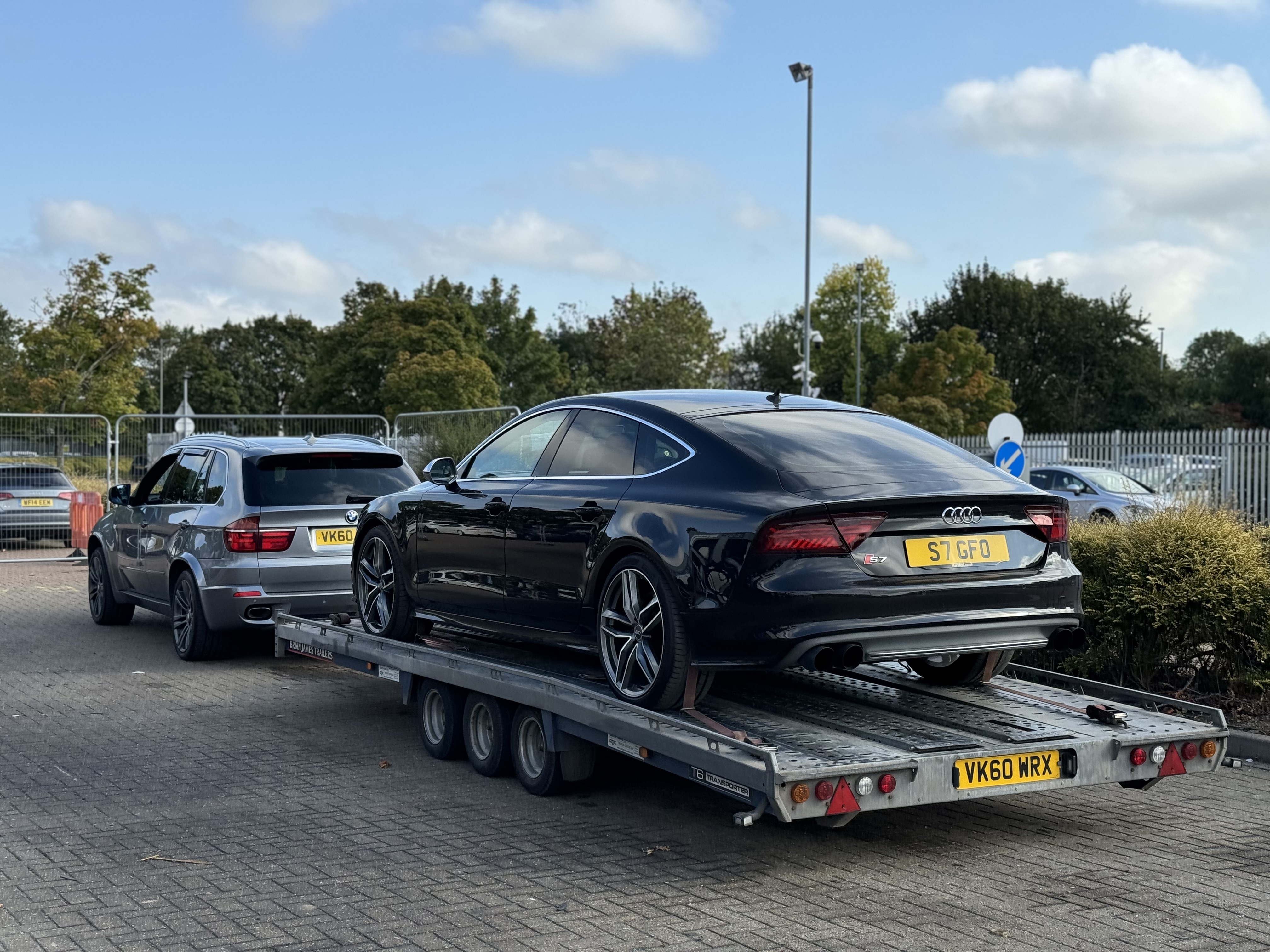 ML Transport &amp;amp; Recovery on the Car Carry Transport HUB