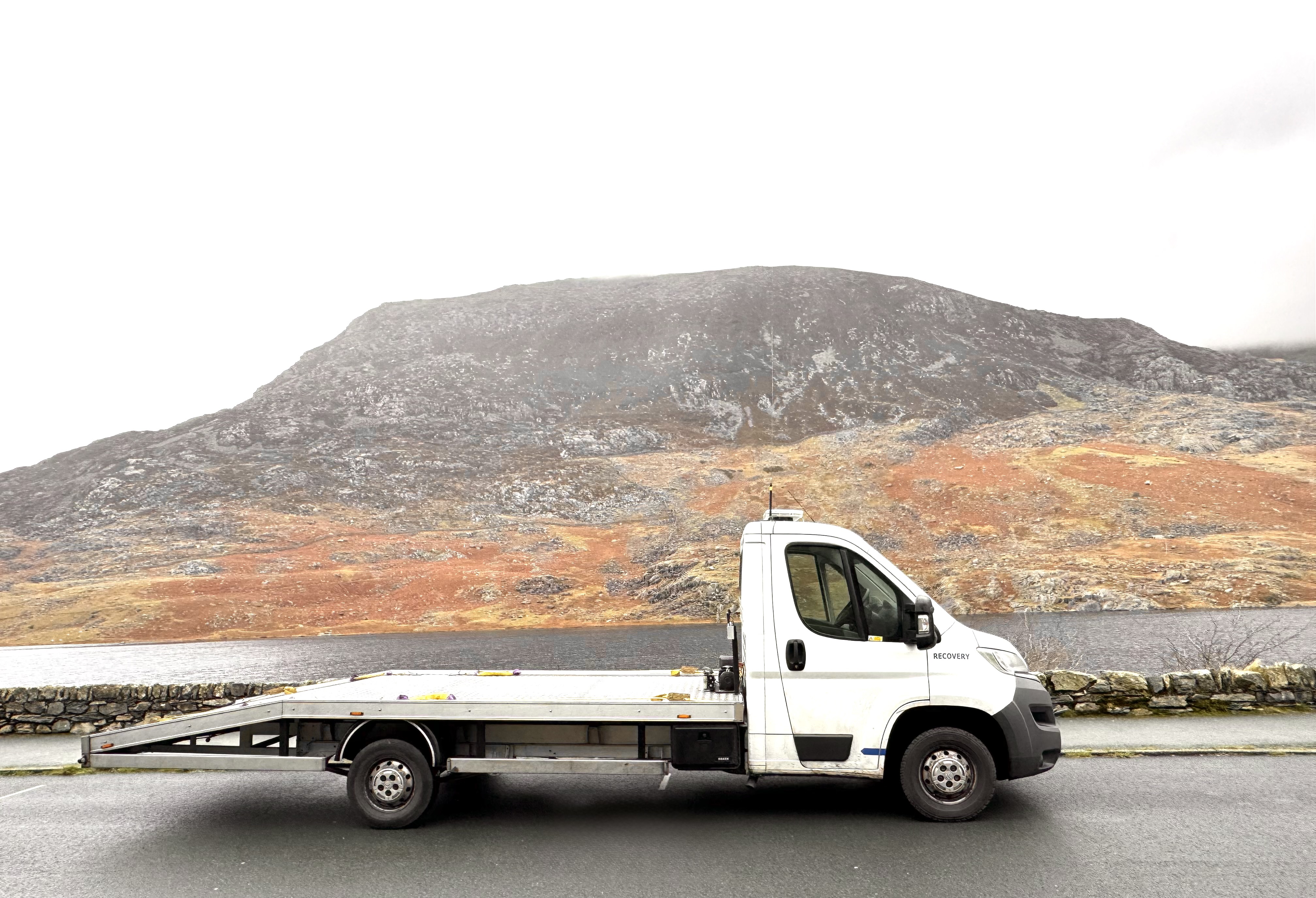 AW AUTO LOGISTICS on the Car Carry Transport HUB