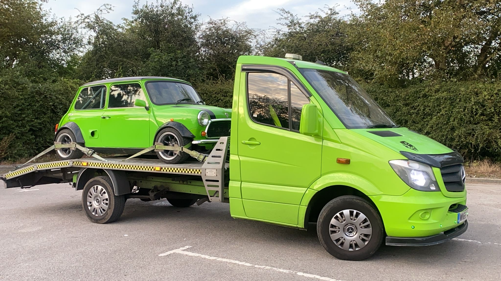 Otis transport and recovery  on the Car Carry Transport HUB